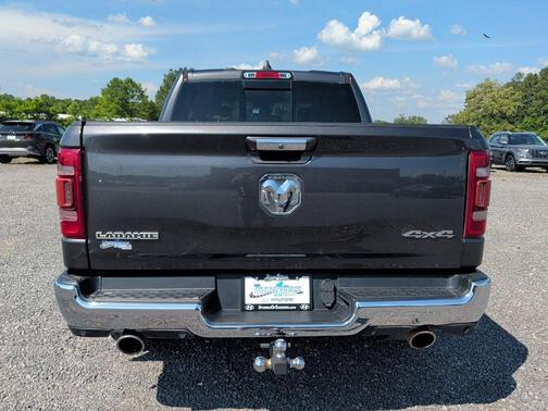 Granite Crystal Metallic Clearcoat 2019 RAM 1500 Laramie