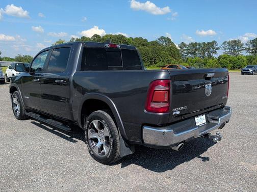 Granite Crystal Metallic Clearcoat 2019 RAM 1500 Laramie