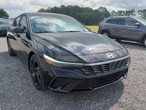 Abyss Black 2026 Hyundai ELANTRA Sport