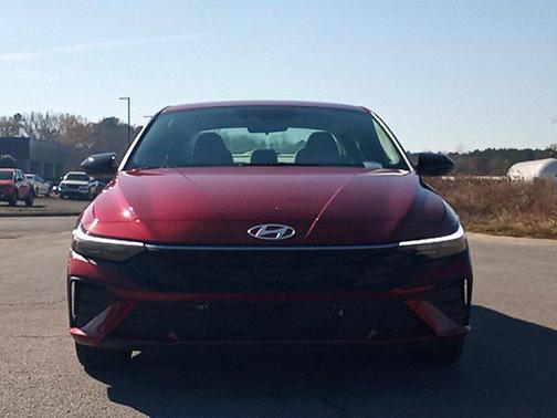 2026 Hyundai ELANTRA HEV SEL Sport