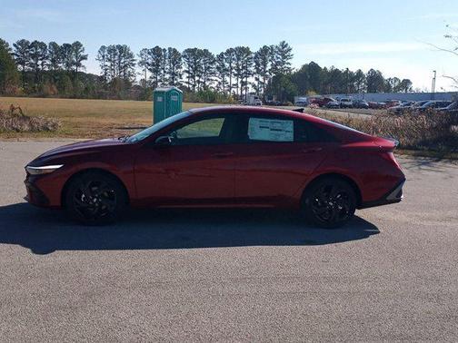 2026 Hyundai ELANTRA HEV SEL Sport