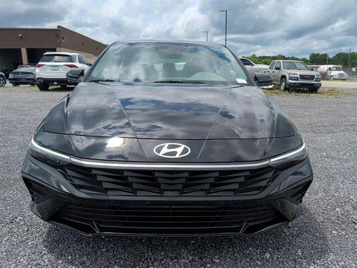 Abyss Black 2026 Hyundai ELANTRA Sport