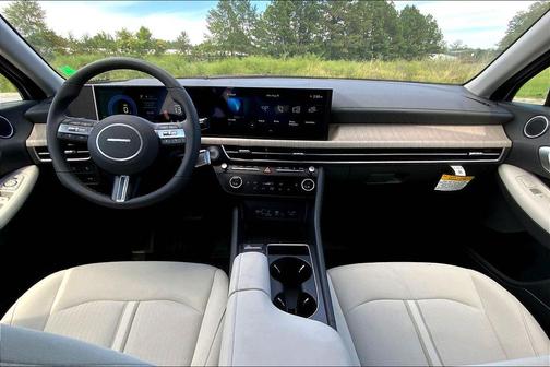 Aero Silver 2025 Hyundai SONATA Hybrid SE