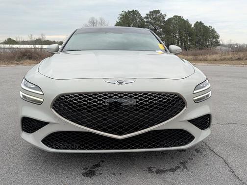 2024 Genesis G70 2.5T RWD