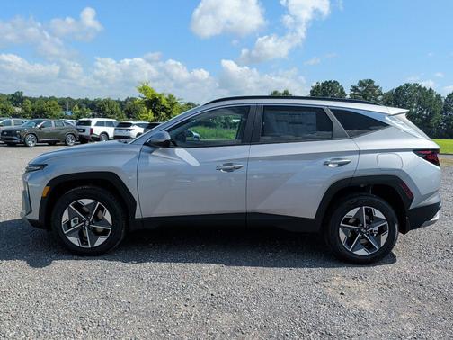 Shimmering Silver 2026 Hyundai TUCSON Hybrid SEL