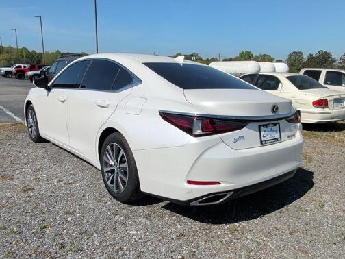 White Pearl 2019 Lexus ES 350 Base