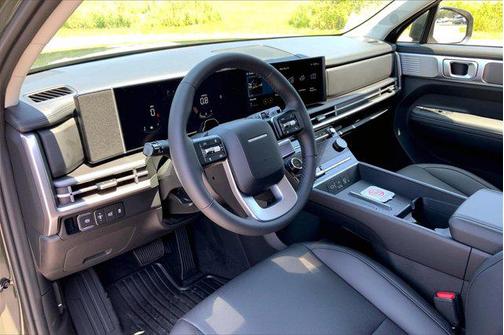 2025 Hyundai SANTA FE SEL 2.4