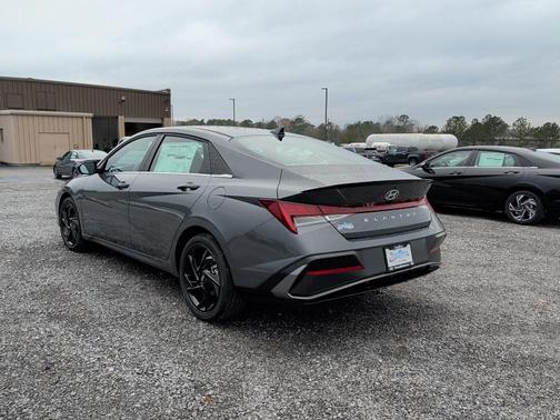 2026 Hyundai ELANTRA Sport