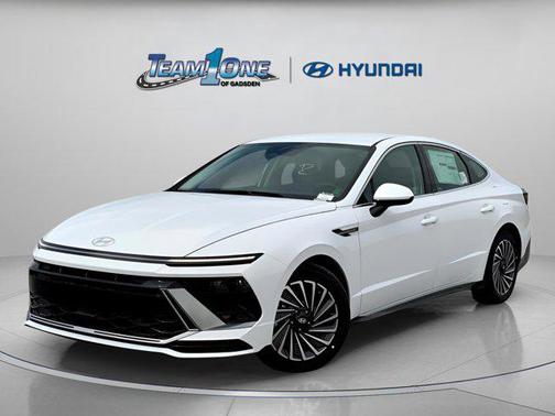 2025 Hyundai SONATA Hybrid SE