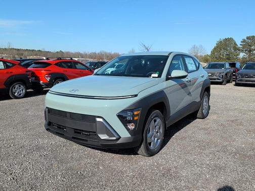2026 Hyundai KONA SE