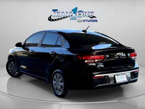 2022 Kia Rio LX