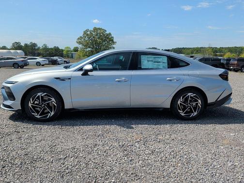 Aero Silver 2026 Hyundai SONATA SEL