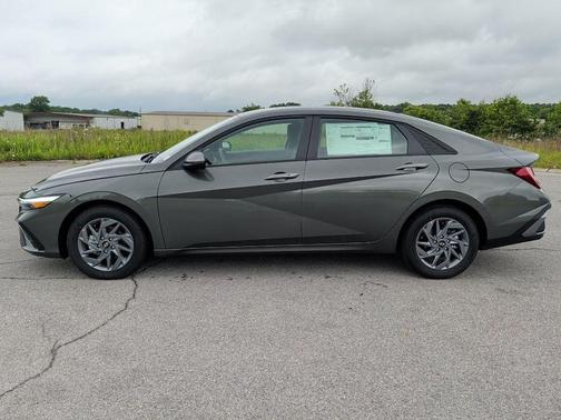 Amazon Gray 2026 Hyundai ELANTRA HEV Blue