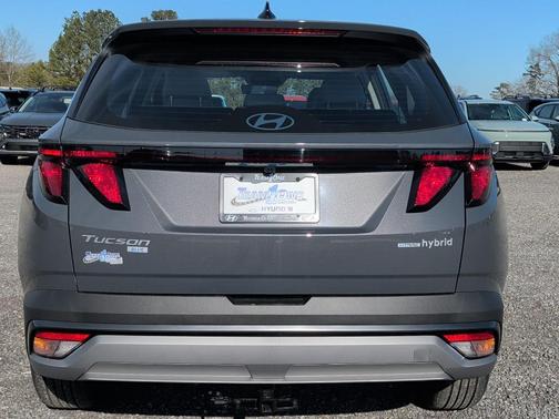 2026 Hyundai TUCSON Hybrid Blue SE