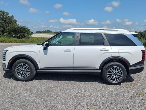 Creamy White Pearl 2027 Hyundai PALISADE SEL 7P