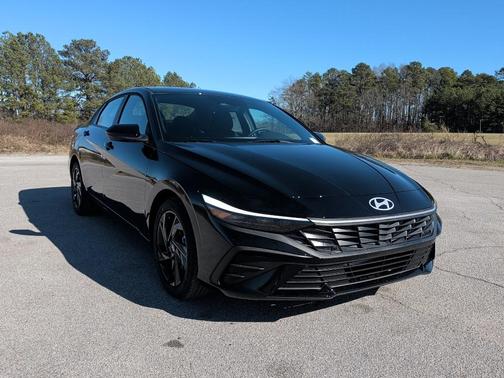 2026 Hyundai ELANTRA Sport