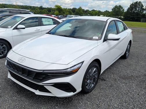 Serenity White Pearl 2026 Hyundai ELANTRA HEV Blue