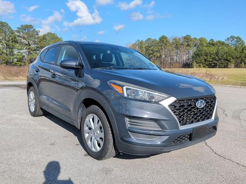 2020 Hyundai TUCSON SE