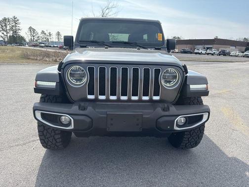 Granite Crystal Metallic Clearcoat 2022 Jeep Wrangler Unlimited Sahara