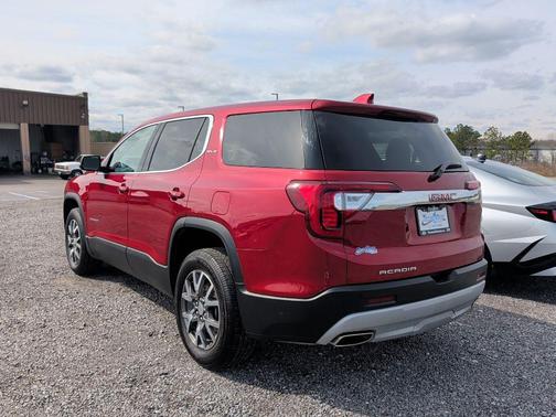 2023 GMC Acadia FWD SLE