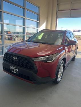 2022 Toyota Corolla Cross LE