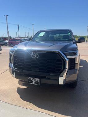 Magnetic Gray Metallic 2025 Toyota Tundra SR5
