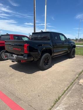 2025 Toyota Tacoma Hybrid TRD Pro