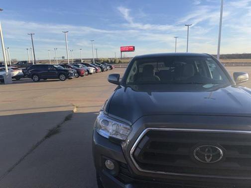 2022 Toyota Tacoma SR5