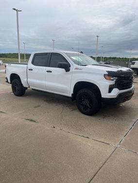 2022 Chevrolet Silverado 1500 Custom Trail Boss