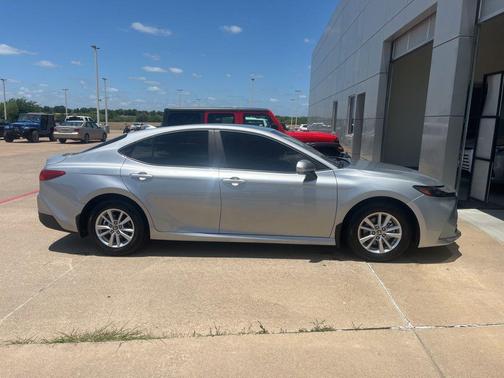 Celestial Silver Metallic 2025 Toyota Camry LE