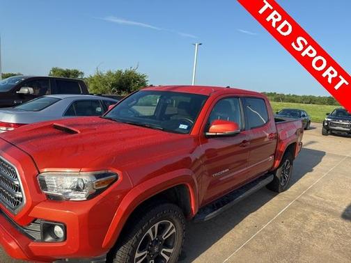 2017 Toyota Tacoma TRD Sport