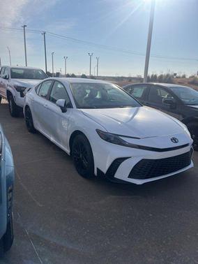 2026 Toyota Camry SE