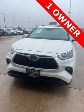 2021 Toyota Highlander Hybrid XLE