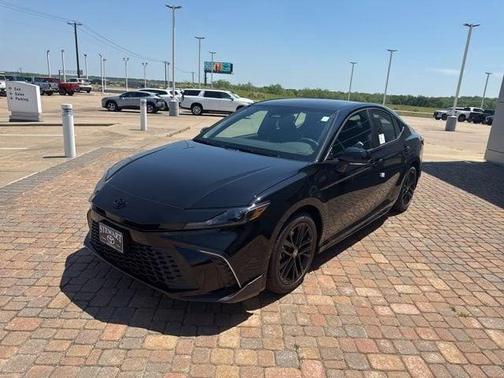 Midnight Black Metallic 2026 Toyota Camry SE