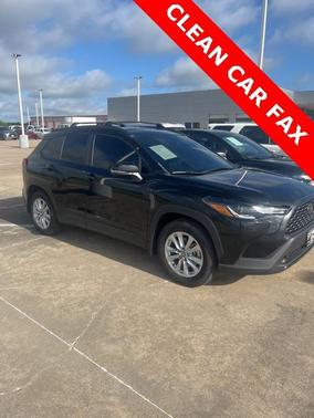 2022 Toyota Corolla Cross LE