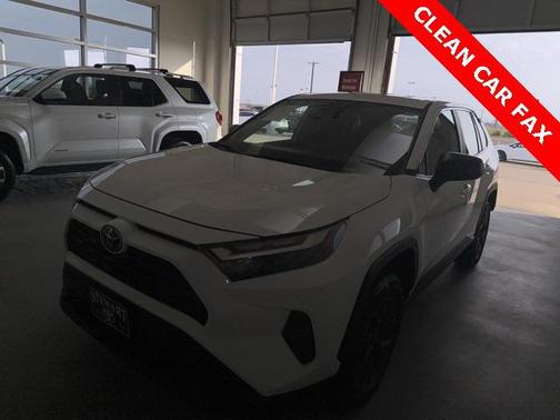 2023 Toyota RAV4 LE