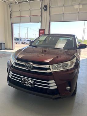 2018 Toyota Highlander LE Plus