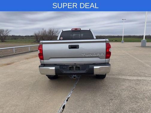 2016 Toyota Tundra SR5