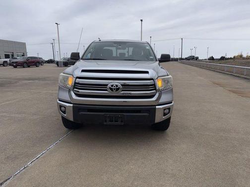 2016 Toyota Tundra SR5