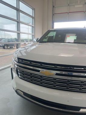 Summit White 2024 Chevrolet Suburban Premier