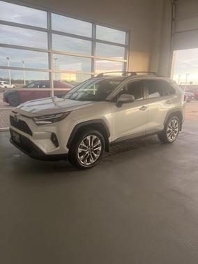 2023 Toyota RAV4 XLE Premium