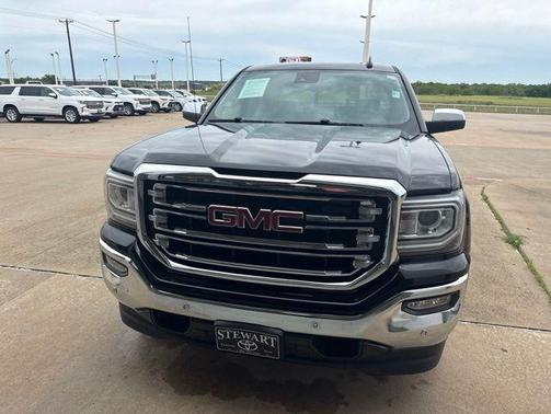 Onyx Black 2018 GMC Sierra 1500 SLT