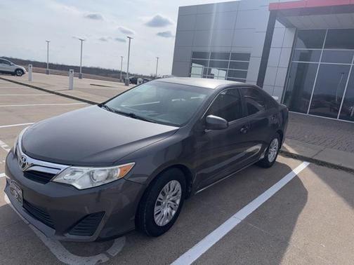 2013 Toyota Camry LE