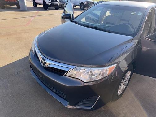 2013 Toyota Camry LE