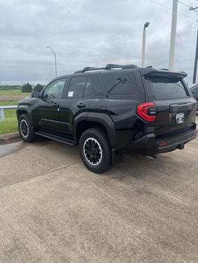 2025 Toyota 4Runner Hybrid TRD Off Road