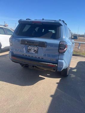 2026 Toyota 4Runner Hybrid Platinum