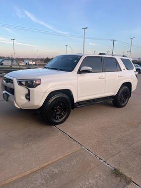 2023 Toyota 4Runner SR5 Premium