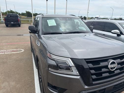 Gun Metallic 2024 Nissan Armada SL 2WD
