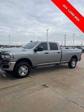 2024 RAM 3500 Tradesman Crew Cab 4x4 8' Box