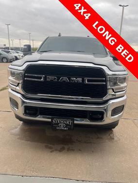 2024 RAM 3500 Tradesman Crew Cab 4x4 8' Box